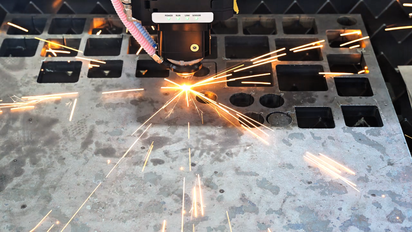 Fiber Laser Cutting Machine Buying Guide: How to Choose the Right Model for Your Business